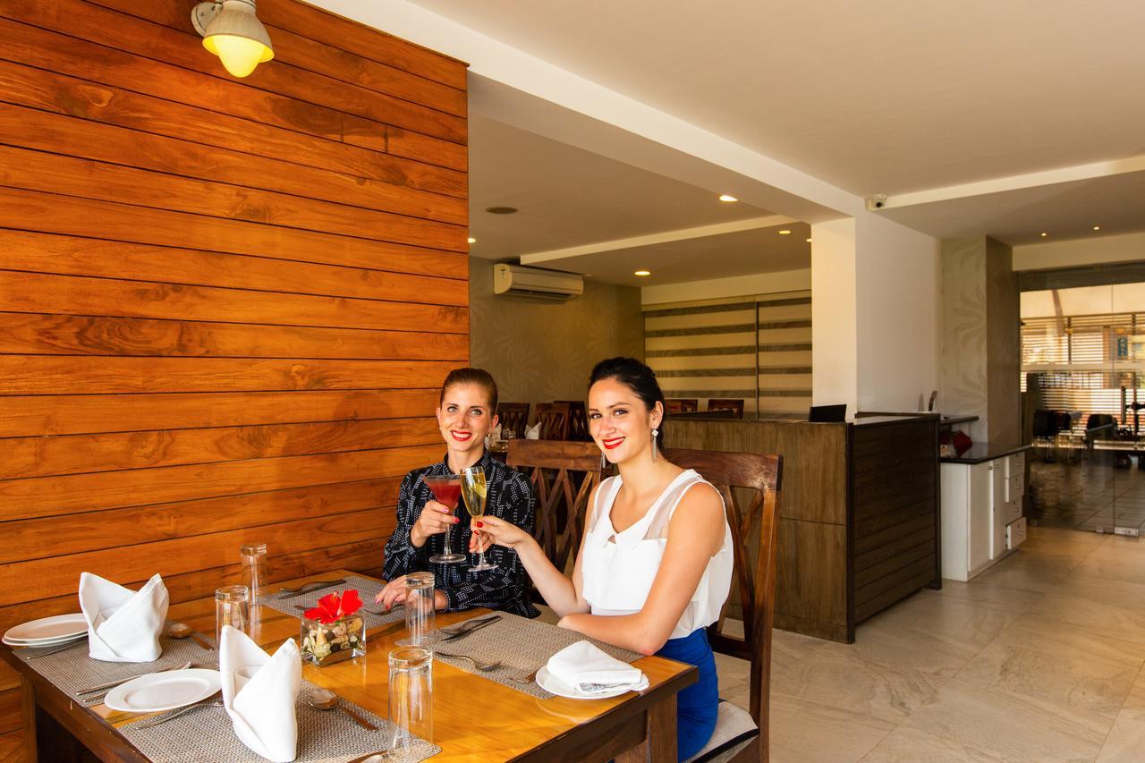 The Fern Residency, Miramar Hotel Panaji Exterior foto