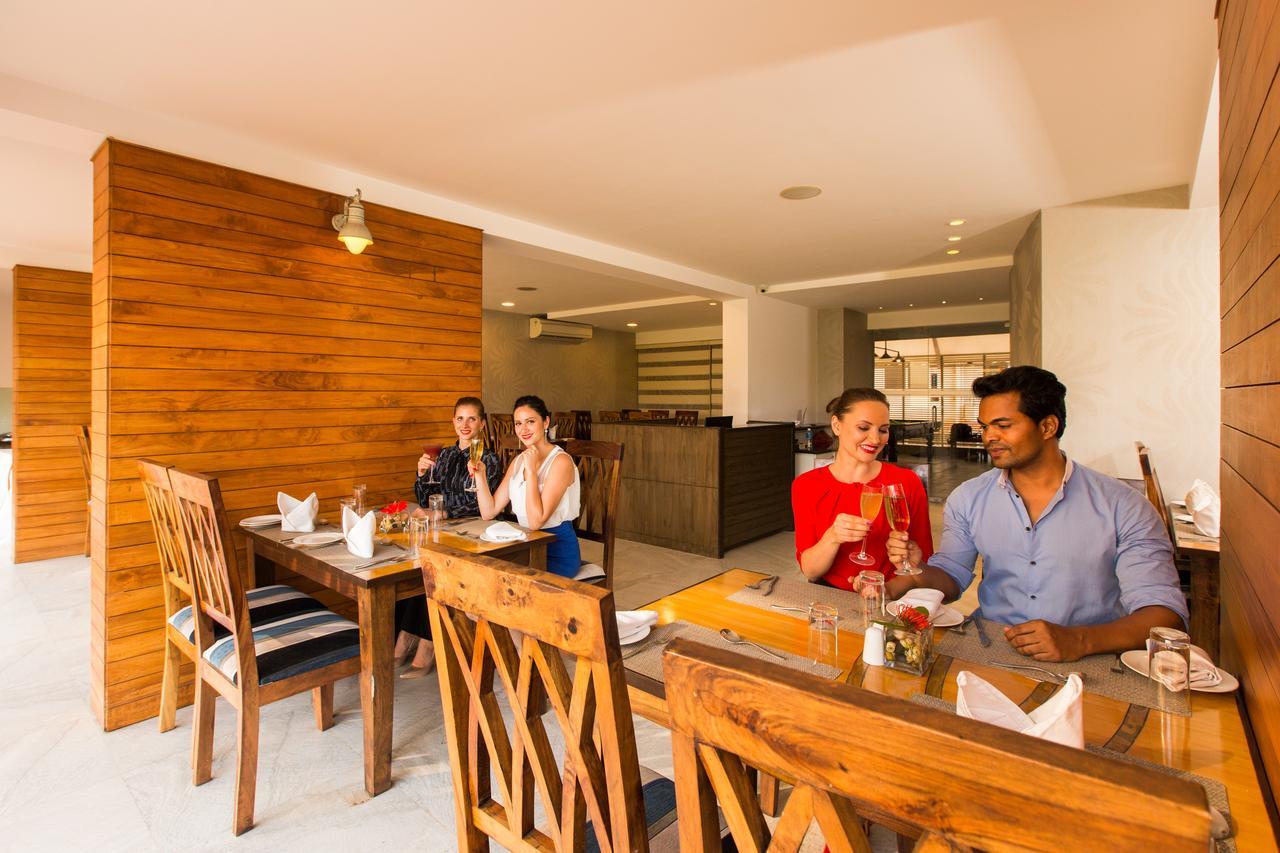 The Fern Residency, Miramar Hotel Panaji Exterior foto