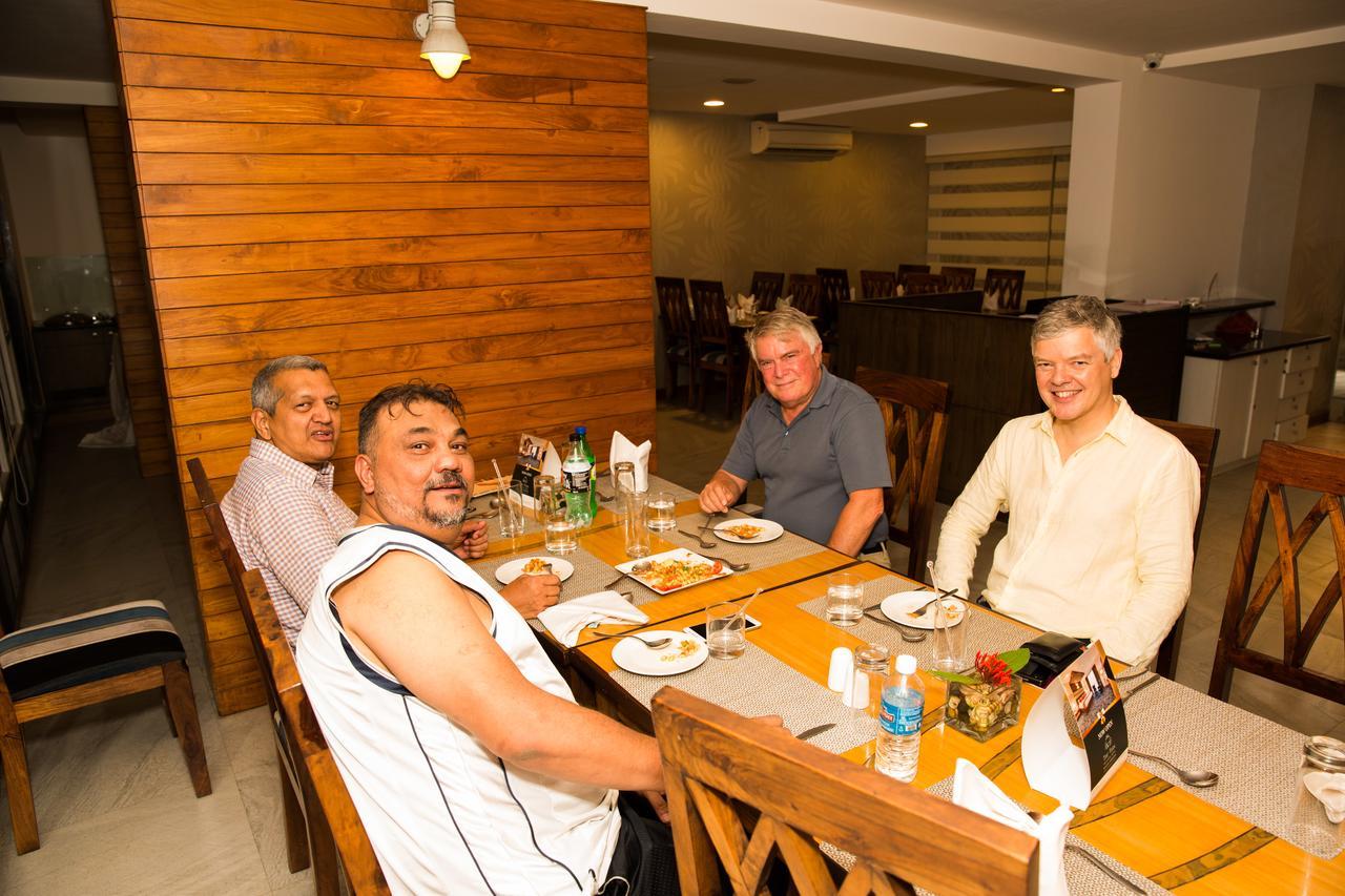 The Fern Residency, Miramar Hotel Panaji Exterior foto